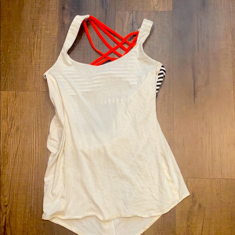 Lululemon white tank 10